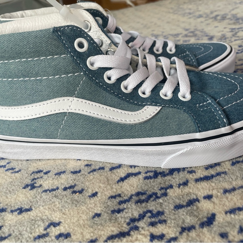 Vans Unisex High-Top Sneakers - Teal and White